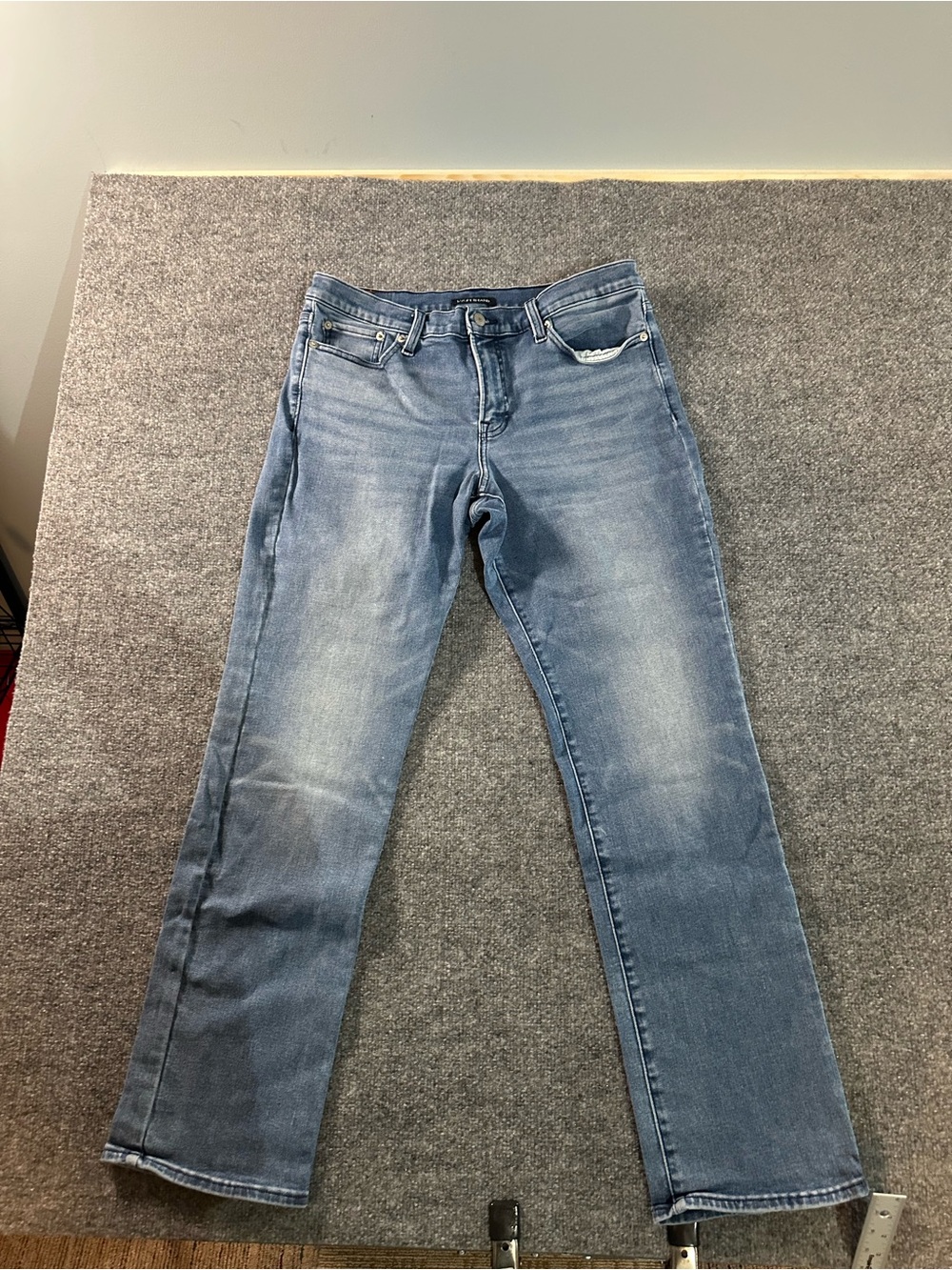 Lucky Brand Women’s Sweet Midrise Straight Leg Denim Jeans Size 14/32R